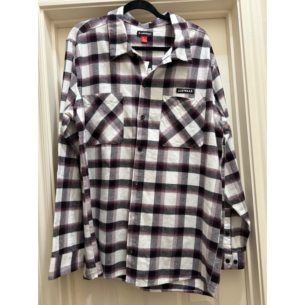 Airwalk Mens Flannel Plaid Button Down Shirt Cream Cosmos Purple XL AWM0211USW